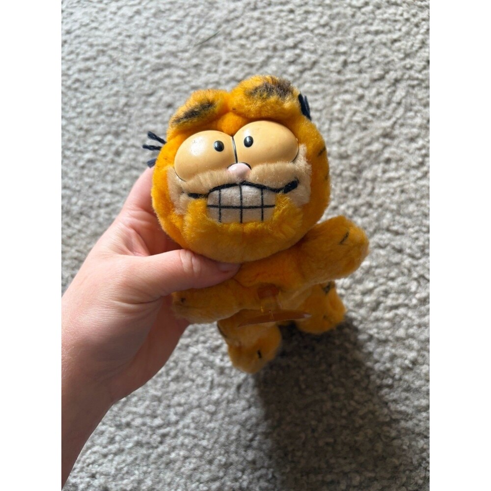 Garfield Suction Cup Plush Toy Collectible Animation Merchandise